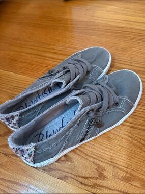 Blowfish slip-on sneakers.